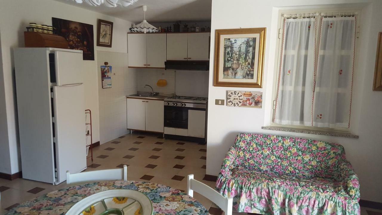 Appartamento Bouganville Magomadas Exterior photo